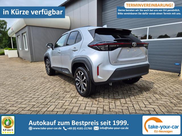 Toyota Yaris Cross - 1.5VVT-iE 130PS Automatik Teamplayer Klimaautomatik Sitzheizung Lenkradheizung PDC v+h Rückf.Kamera 17-LM abged.Scheiben 2xKeyless DAB+ Bluetooth Touchscreen Apple CarPlay Android Auto Vorlauffahrzeug