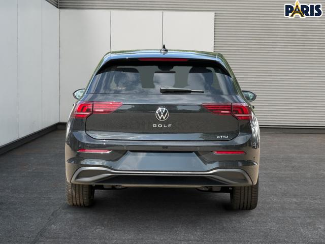 Volkswagen / Golf / Schwarz / / / KAMERA+18 ALU+ACC+LED+SHZ+KLIMA+KESSY+ARTVELOURS