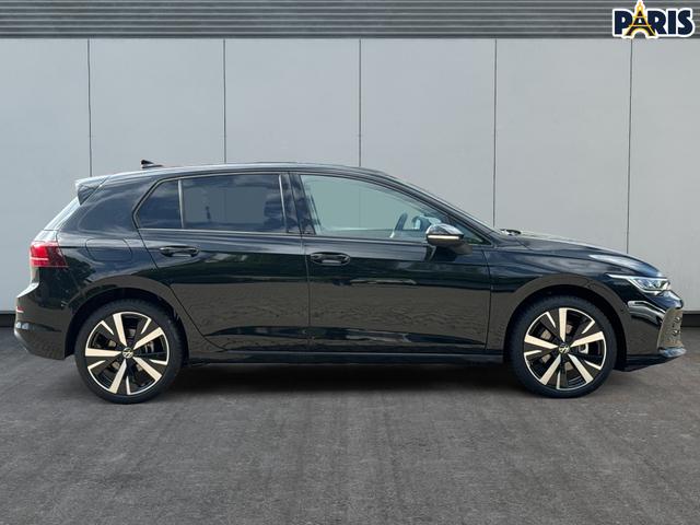 Volkswagen / Golf / Schwarz / / / KAMERA+18 ALU+ACC+LED+SHZ+KLIMA+KESSY+ARTVELOURS