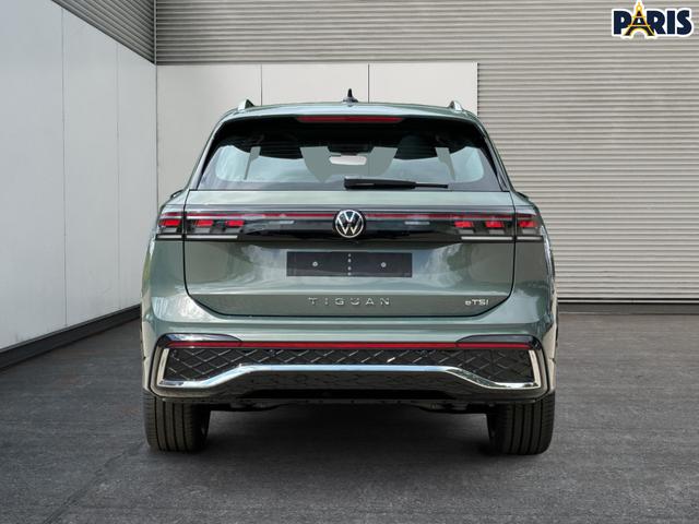 Volkswagen / Tiguan / Grün / / / DSG+AHK+HUD+NAVI+MATRIX+EL. HECK.+20 ALU
