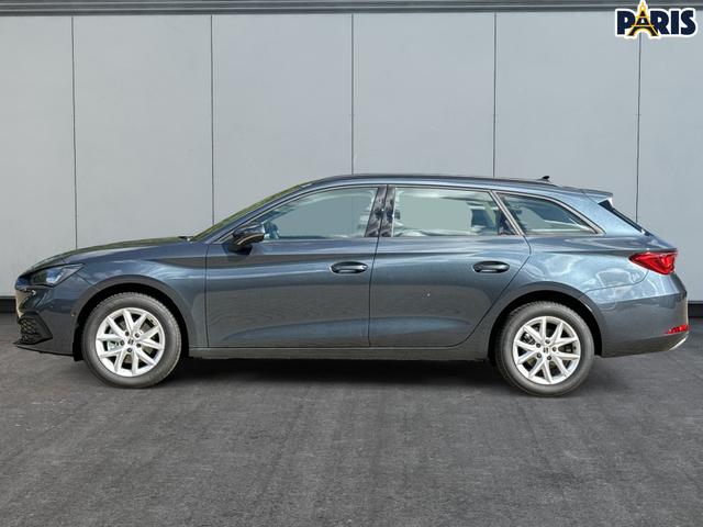 Seat / Leon Sportstourer / Grau / / / 1,5 eTSI DSG+ACC+LED+SHZ+CAM+Licht u. Sicht