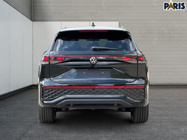 Volkswagen / Tayron / Schwarz / / / PANORMA+LED+AHK+EL. HECKKL.+PDC+20'' LM