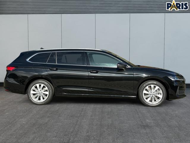 Skoda / Superb Combi / / / / 4WD+AHK+NAVI+KAM+EL.HECKKL.+KESSY