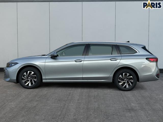 Volkswagen / Passat Variant / Silber / / / DSG+AHK+PANO+NAVI+ACC+KAMERA+LED+MASSAGE