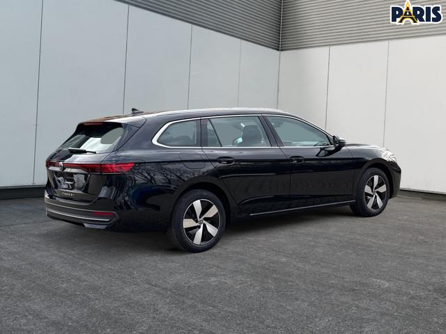 Volkswagen / Passat Variant / Schwarz / / / DSG+AHK+MASSAGE+NAVI+ACC+KAMERA+LED+17 ALU