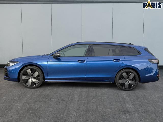Volkswagen / Passat Variant / Blau / / / 4WD+BLACK+PANO+AHK+DCC+MATRIX+HARMAN
