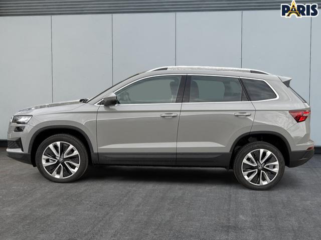 Skoda / Karoq / Grau / / / AHK+KAMERA+EL. HECKKL.+SHZ+ACC+KESSY+18''ALU