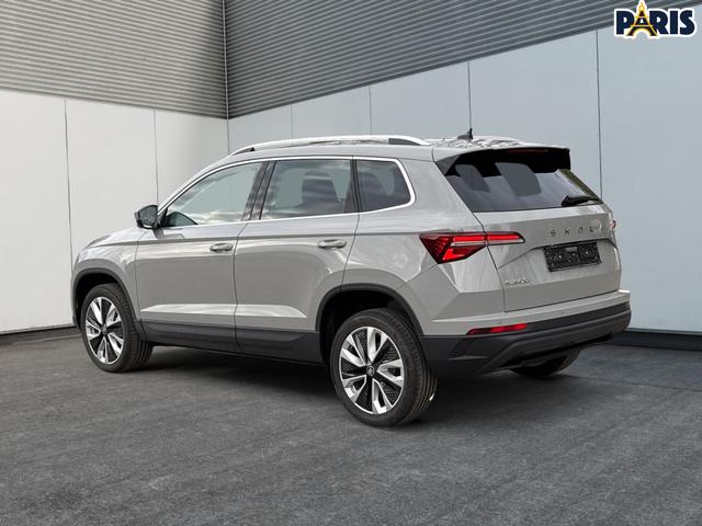 Skoda / Karoq / Grau / / / AHK+KAMERA+EL. HECKKL.+SHZ+ACC+KESSY+18''ALU