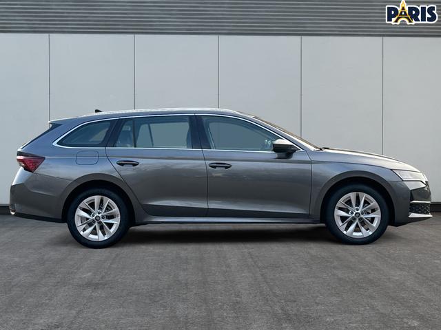 Skoda / Octavia Combi / Grau / / / AHK+KAMERA+ACC+EL. HECKKL+SHZ