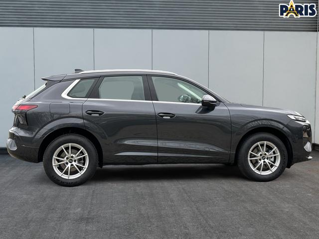 Audi / Q3 / Grau / / / *Neues Modell*NAVI+ACC+KAMERA+PDC+EL. HECKKL.+LED