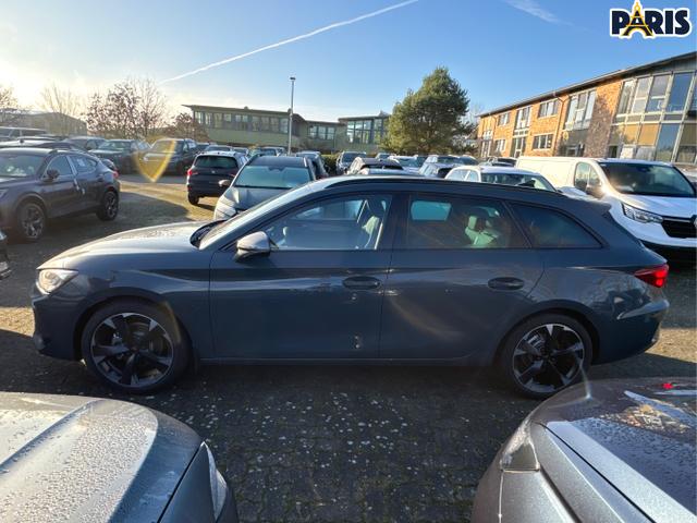 Cupra / Leon Sportstourer / Blau / / / ST eHK+KAMERA+SHZ+ACC+LED+18 LM+PDC