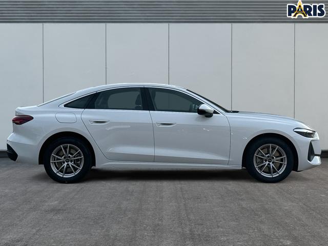 Audi / A5 / / / / quattro NAVI+EL. HECKKL.+PDC+LED+17 LM