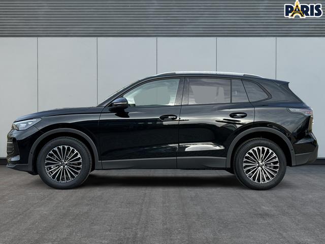 Volkswagen / Tiguan / Schwarz / / / (Life+) AHK+LED+ACC+KAMERA+el.HECKKL.+SHZ+18ALU