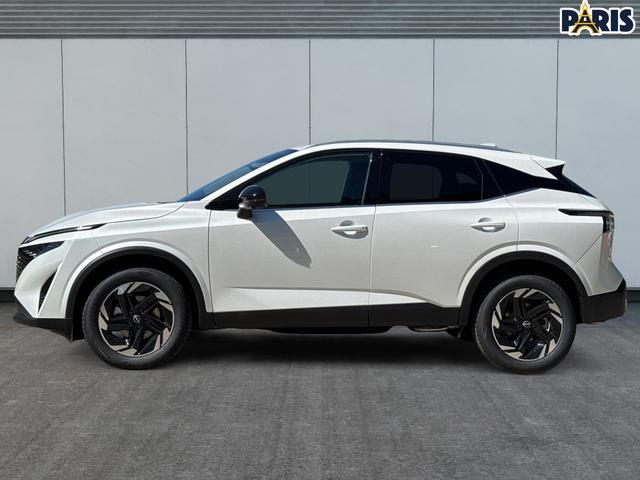 Nissan / Qashqai / Wei&szlig; / / / EL. HECKKL+HEAD-UP+KAMERA+ACC+PDC+SHZ+LED , Beispielbilder, ggf. teilweise mit Sonderausstattung