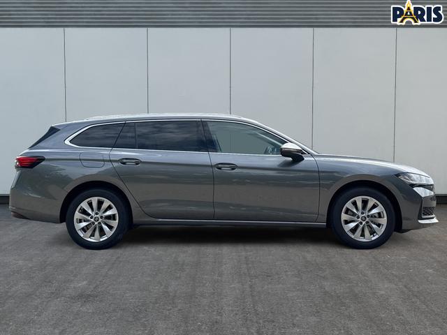 Skoda / Superb Combi / / / / DSG+ NAVI+AHK+EL. HECKKL.+KESSY+SHZ V+H, Beispielbilder, ggf. teilweise mit Sonderausstattung