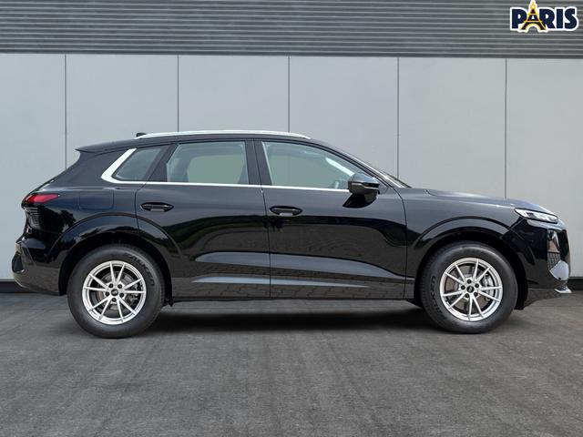 Audi / Q3 / Schwarz / / / KAMERA+NAVI+PDC+EL.HECKKL.+LED+17LM