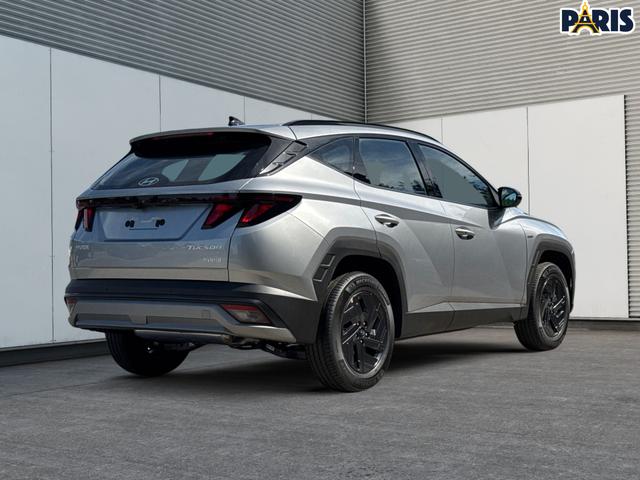 Hyundai / TUCSON / Silber / / / Hybrid NAVI+KAMERA+SHZ+LED+TEMPOMAT+17 ALU+PDC, Beispielbilder, ggf. teilweise mit Sonderausstattung