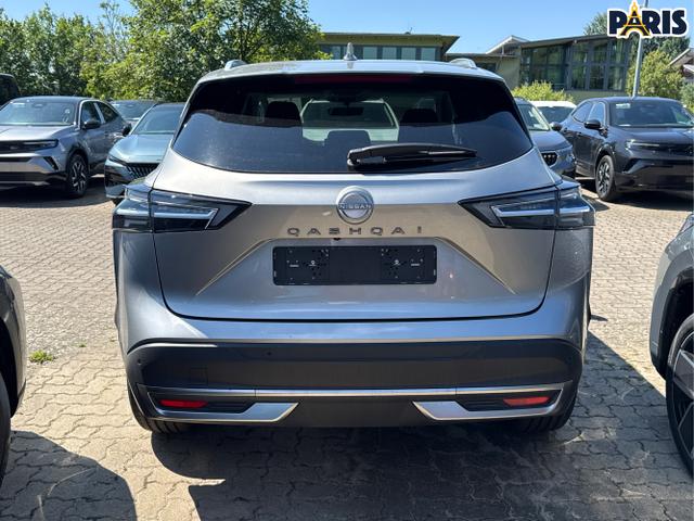 Nissan / Qashqai / Silber / / / KAMERA+ACC+PDC+EL.HECKKL.+SHZ+LED , Beispielbilder, ggf. teilweise mit Sonderausstattung