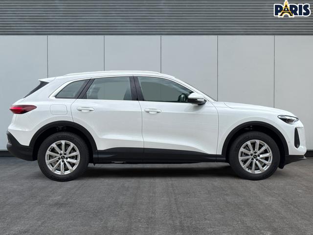 Audi / Q5 / Wei&szlig; / / / QUATTRO+NAVI+KAMERA+AHK+SHZ+PDC+ACC