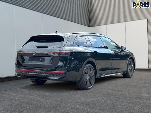 Volkswagen / Passat Variant / / / / LEDER+PANO+AHK+MATRIX+eHK+360 KAM+NAVI+HUD, Beispielbilder, ggf. teilweise mit Sonderausstattung