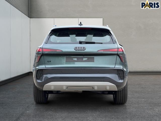Audi / Q3 / Gr&uuml;n / / / AHK+KAMERA+NAVI+EL. HECKKL.+LED+17'LM