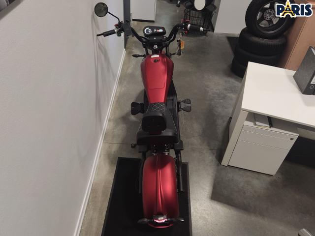 Futura / Chopper E-Roller / Rot / / / 