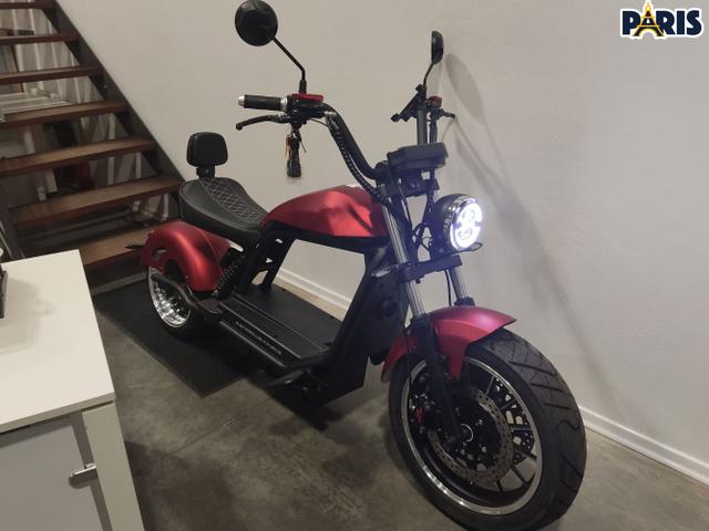 Futura / Chopper E-Roller / Rot / / / 