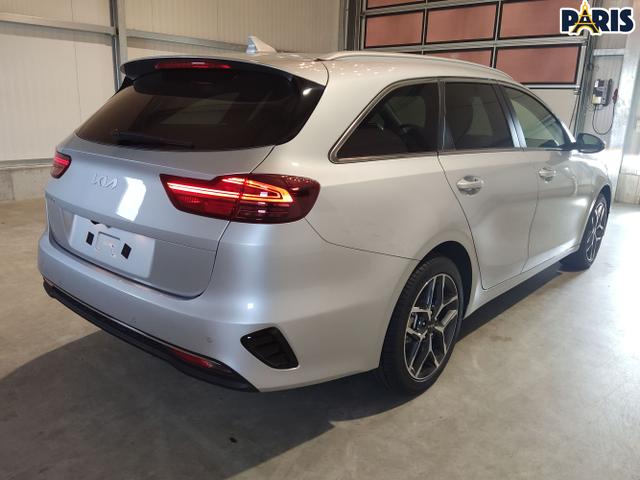 Kia / Ceed Sportswagon / Silber / / / , Beispielbilder, ggf. teilweise mit Sonderausstattung
