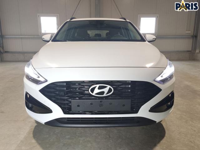 Hyundai / i30 Kombi / Weiß / / / , Beispielbilder, ggf. teilweise mit Sonderausstattung