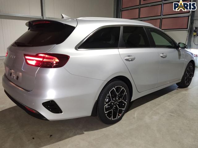 Kia / Ceed Sportswagon / Silber / / / 