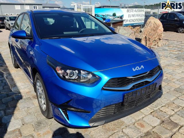 Kia / Ceed / Blau / / / , Beispielbilder, ggf. teilweise mit Sonderausstattung