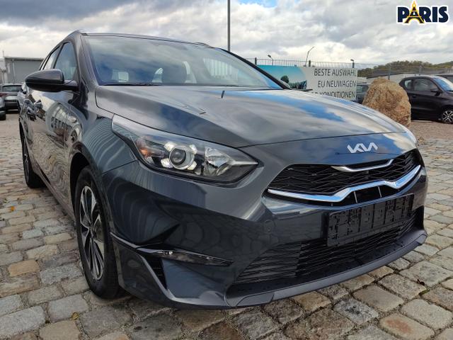 Kia / Ceed / Grau / / / , Beispielbilder, ggf. teilweise mit Sonderausstattung