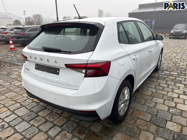 Skoda / Fabia / Wei&szlig; / / / , Beispielbilder, ggf. teilweise mit Sonderausstattung