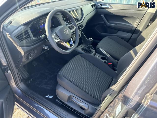 Volkswagen / POLO / Grau / / / 