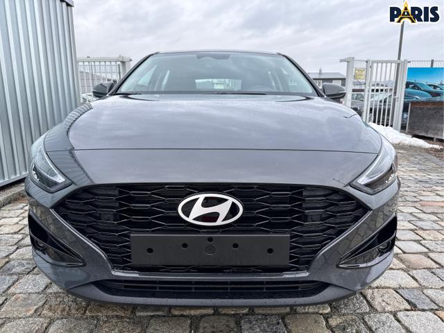 Hyundai / i30 / Grau / / / 