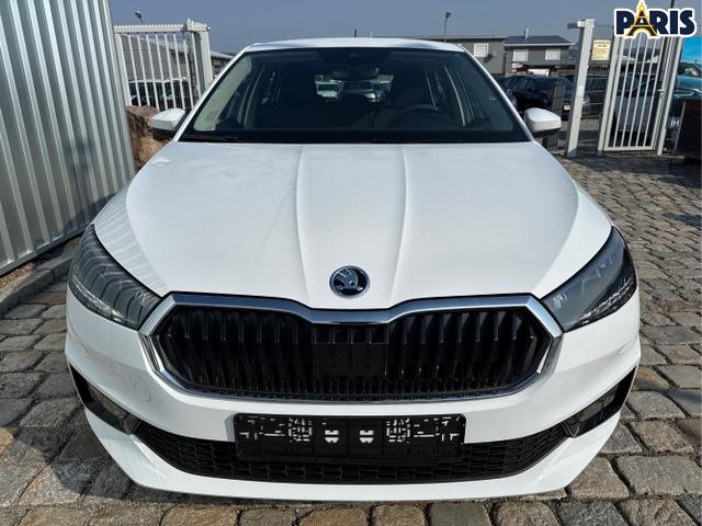 Skoda / Fabia / Wei&szlig; / / / , Beispielbilder, ggf. teilweise mit Sonderausstattung