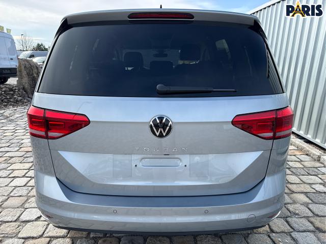 Volkswagen / Touran / Silber / / / , Beispielbilder, ggf. teilweise mit Sonderausstattung