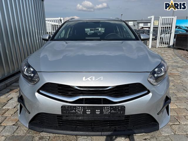 Kia / Ceed / Silber / / / , Beispielbilder, ggf. teilweise mit Sonderausstattung