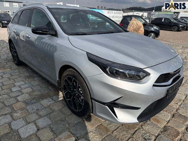 Kia / Ceed / Silber / / / 