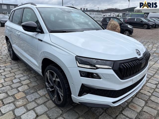 Skoda / Karoq / Wei&szlig; / / / , Beispielbilder, ggf. teilweise mit Sonderausstattung