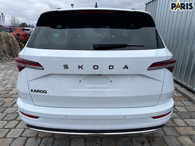 Skoda / Karoq / Wei&szlig; / / / , Beispielbilder, ggf. teilweise mit Sonderausstattung
