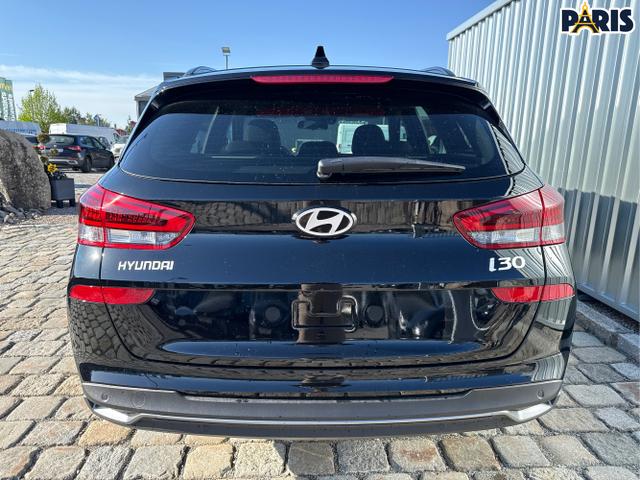 Hyundai / i30 Kombi / Schwarz / / / , Beispielbilder, ggf. teilweise mit Sonderausstattung
