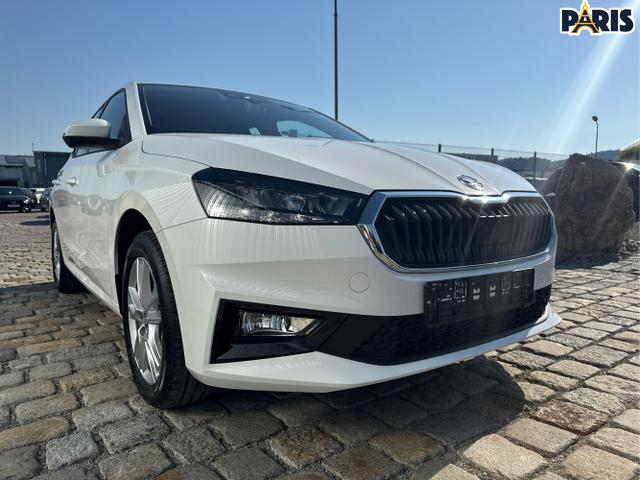 Skoda / Fabia / Wei&szlig; / / / , Beispielbilder, ggf. teilweise mit Sonderausstattung