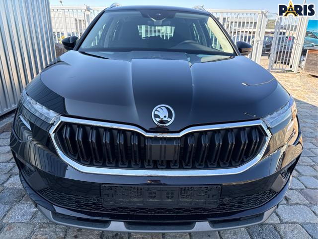 Skoda / Kamiq / Schwarz / / / 130 Jahre Premium Edition 1.5 TSI 150 PS DSG Anh&auml;ngerkupplung-AppleCarPlay-AndroidAuto-Winterpaket-Alcantara-DAB-Tempomat-Totwinkelassist-Kamera-SunSet-el.Heckklappe-17''Alu, Beispielbilder, ggf. teilweise mit Sonderausstattung