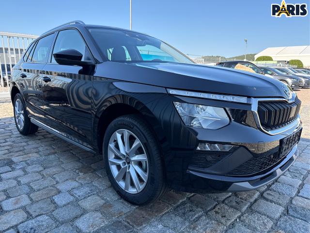 Skoda / Kamiq / Schwarz / / / 130 Jahre Premium Edition 1.5 TSI 150 PS DSG Anh&auml;ngerkupplung-AppleCarPlay-AndroidAuto-Winterpaket-Alcantara-DAB-Tempomat-Totwinkelassist-Kamera-SunSet-el.Heckklappe-17''Alu, Beispielbilder, ggf. teilweise mit Sonderausstattung