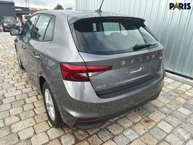 Skoda / Fabia / Grau / / / 130 Jahre 1.0 MPI 80 PS-Virtuelles Cockpit-AppleCarplay-Android-Auto-LED-Klima-Tempomat-R&uuml;ckfahrkamera-DAB-SHZ-15 Alu-sofort, Beispielbilder, ggf. teilweise mit Sonderausstattung