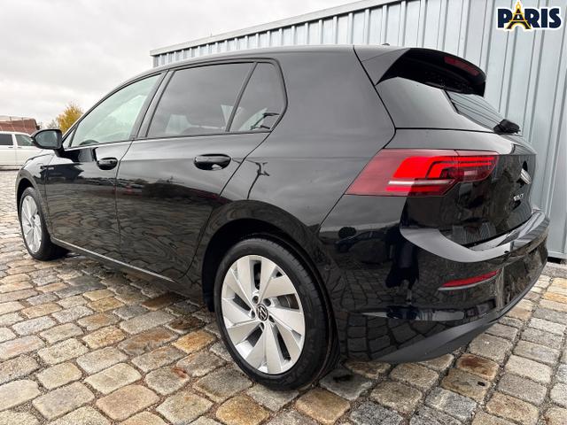 Volkswagen / Golf / Schwarz / / / 