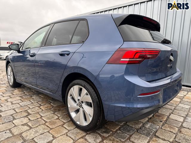 Volkswagen / Golf / Blau / / / , Beispielbilder, ggf. teilweise mit Sonderausstattung