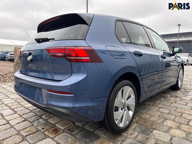 Volkswagen / Golf / Blau / / / , Beispielbilder, ggf. teilweise mit Sonderausstattung