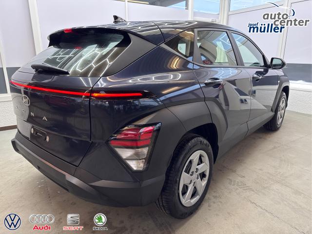 Hyundai / KONA / Blau / / / NAVI KLIMAAUTOMATIK PDC v+h RFK